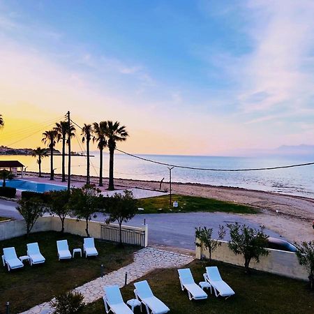 Sidari Vibes On The Beach Apartment Exterior photo