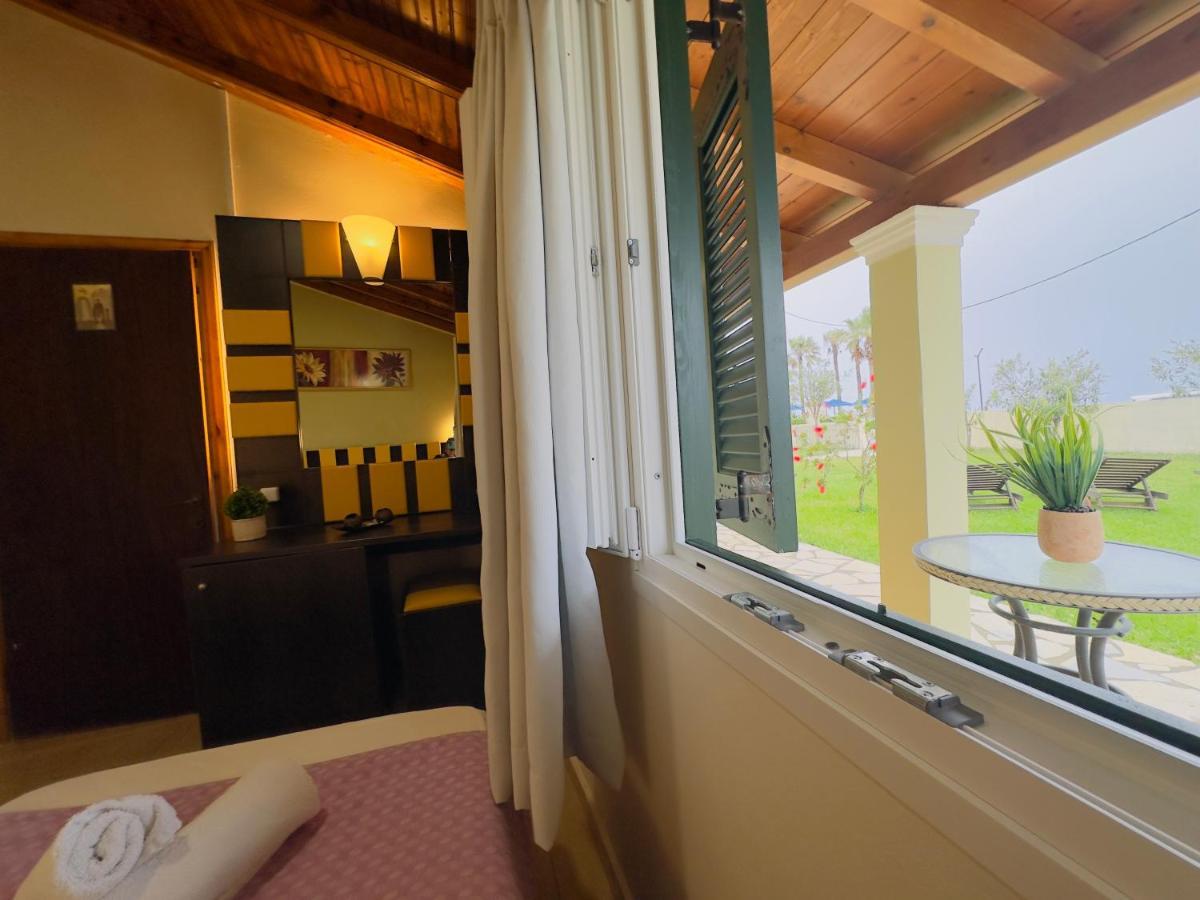 Sidari Vibes On The Beach Exterior photo